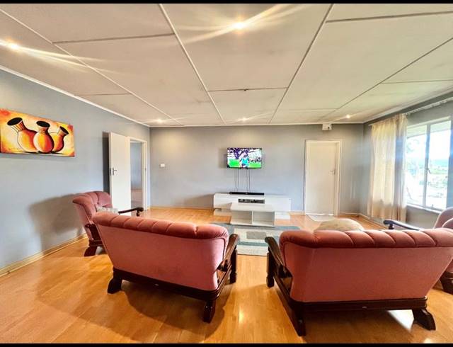 3 BEDROOM APARTMENT FOR SALE IN PELHAM